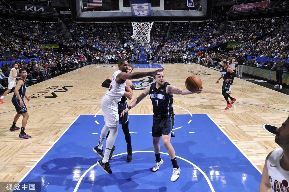 米切尔通过 米切尔通过